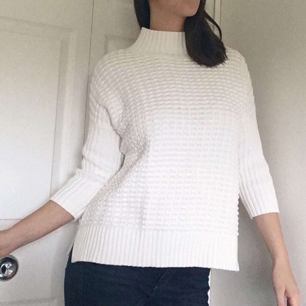 French Connection White 3/4 sleeve Sweater S
